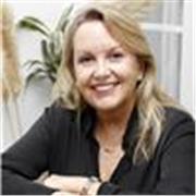 Profesora de español para extranjeros, doy clases online y presencial dinámicas y personalizadas para todas las edades y niveles.