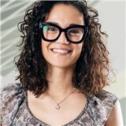 Linguista specializzata in tedesco, inglese e italiano come L2 offre ripetizioni, aiuto compiti, supporto in preparazione esami