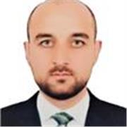 I give private lessons tailored to your level and learning needs.