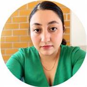 Maestra de inglés enfocada en comunicación real. Mejora tus habilidades en todos los niveles