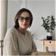 Especialista en inteligencia emocional y psicología positiva, enfocada en menores y adultos