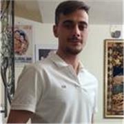 Maestro di italiano con esperienza di insegnamento in scuole di lingue all'estero offre lezioni di italiano per stranieri