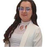 Profesora de español con experiencia dictado a personas de varias edades con clases innovadoras utilizando herramientas digitales