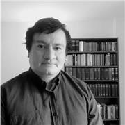 Profesor de lengua castellana, literatura, filosofía y artes