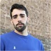Profesor imparte clases a todos los niveles