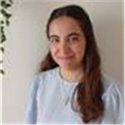 Profesora de ciencias. Titulada en imagen para el diagnóstico y medicina nuclear y cursando el doble grado de Ciencias Ambientales y Ciencias del Mar. Capaz de ofrecer clases a partir de primaria y adaptarse a sus necesidades. Puede dar clases a domicilio