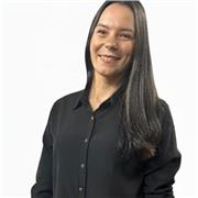 Professora de reforço escolar com experiência em alfabetização