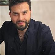 Ich spreche fließend klassisches und umgangssprachliches Arabisch mit seinen Dialekten