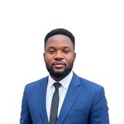 Bilingual tutor who teaches learners French and English