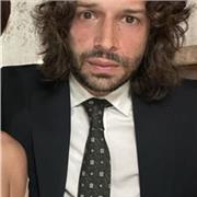 Brillante laureato, consulente che ha svolto durante il percorso di laurea Erasmus in Spagna