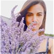 Laureanda in Chimica e Tecnologia farmaceutiche impartisce lezioni di Chimica