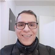 Spanish tutor that teaches the language to any ages, from beginners to advanced students