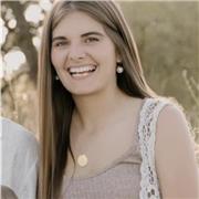 Hola ! Mi nombre es Johanna, soy maestra de educación infantil y quiero acompañar en el proceso de aprendizaje a los más pequeños.