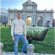 Soy profesor de inglés y enseño con pasión, inspirando a mis estudiantes a alcanzar su máximo potencial en el idioma y abrir nuev