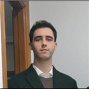 Estudiante de Química imparte clases de forma online y presencial
