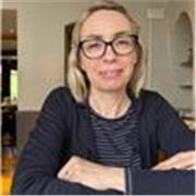 Experienced primary school teacher and tutor of English at KS1 and KS2