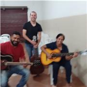 Professor de música, violão, piano, teclado