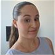 Chica que estudia la carrera de Educación Primaria y busca experiencia con los niños. Puedo dar apoyo en todas las asignaturas. Nivel de inglés C1