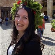 Laureata magistrale in Filologia Moderna. Offro ripetizioni per le materie umanistiche