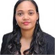 Profesora de español nativo, para enseñar lo importante que son las lectura y la escritura porque una buena narración y comprensión lectora