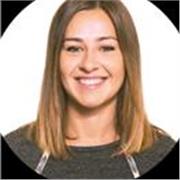 Graduated teacher from Spain, loves teaching my language and my culture, tailoring my classes to you!