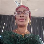 Struggling with English?
Want to improve your grammar, writing, or speaking skills? Between age 5 -11. I’m Available!