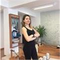 Online Pilates Mat Dersi. Birebir, zoom veya google meet üzerinden kişiye özel hazırlanmış ders programları ile