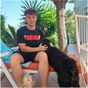 Profesor de fútbol apto para la mayoría de edades 