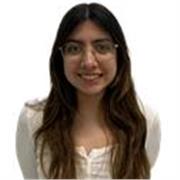 Estudiante de Máster de Innovación digital con estudios de ESO, Bachillerato artístico y Ciclo superior de Gráfica publicitaria.