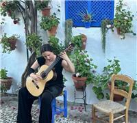 Clases de guitarra y lenguaje musical. Clases de guitarra clásica o flamenca