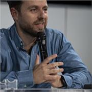 Arquitecto, diseñador de diferentes ámbitos, gestor de proyectos e inversiones.