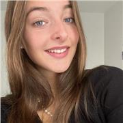 Possibilité d’enseignement de l’anglais de manière ludique et non monotone, depuis un niveau primaire jusqu’à un niveau lycée