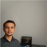 I give private lessons that aim to improve conversational understanding and flow