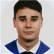 Profesor de Biología y ciencias afines con experiencia ESO y Bachillerato. Preparación EBAU