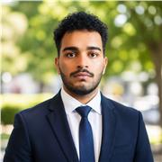 Erfahrener Nachhilfelehrer für Englisch, Deutsch und Schulfächer in Essen