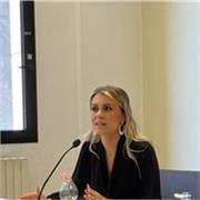 Ripetizioni/aiuto-compiti in tutte le materie e in inglese. Dottoranda presso Università di Firenze.