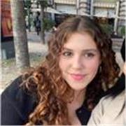Studentessa diplomatasi nel 2025 al liceo classico offre ripetizioni di inglese