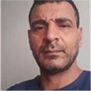 Mi collaboro per far capire  i concetti e svolgere la lezione. 