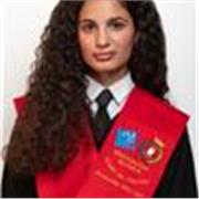 He sido profesora particular; actualmente administrativa jurídica y estudiante de último curso de Derecho, organizada, constante.