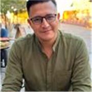 Clases virtuales de redacción profesional. Profesor de gramática (México) y Director Editorial, con más de 20 años de experiencia