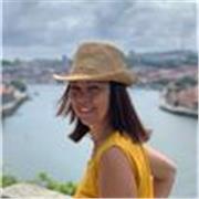 Artiste peintre professionnelle depuis 18 ans propose le suivi de votre développement artistique (spécialisée dessin et aquarelle)