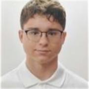 Profesor joven de inglés: Imparto clases de repasoa niños de todas las edades ( ° primaria a 2°BAT). Cuento con un certifcado de Cambridge B2 pero que me convalida con un nivel C1 gracias a la alta puntuación obtenida. Me apasiona el idioma y quiero