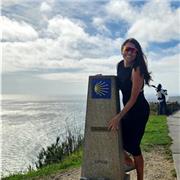 Soy paciente y animada, me gustaría compartir mi idioma con quien desee aprender