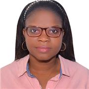 Profesional en Planeación Desarrollo Social, experimenta en dictar talleres y clases de lenguaje y literatura