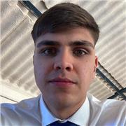 Persona autodidacta con facilidad en el aprendizaje, experiencia en enseñar a alumnos tanto en grupo reducido como en gruposgrande
