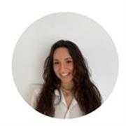 ¡Hola! Soy Cristina, psicóloga titulada y actualmente ejerciendo en Recursos Humanos. Ofrezco sesiones online de orientación. 