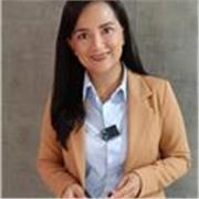 Profesora de Oratoria/Lenguaje verbal y no verbal/Inteligencia Emocional