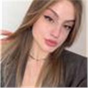 Laureata in lingue, insegno inglese e spagnolo nella scuola secondaria. Disponibile per lezioni private a domicilio/da remoto
