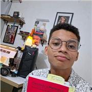 Professor particular de matemática possui experiência com aulas online e presencial com alunos da educação básica e superior