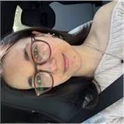 Profesora de alto nivel para todo tipo de estudiantes.
